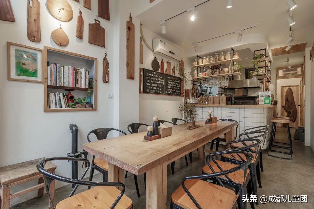 没开达美乐之前，成都人都去哪儿吃披萨？