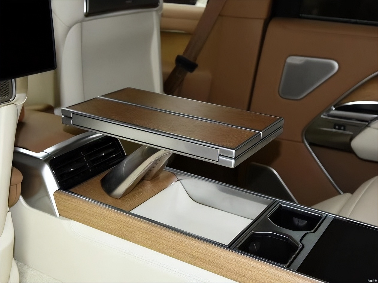 对豪车的概念,第四代路虎揽胜sv