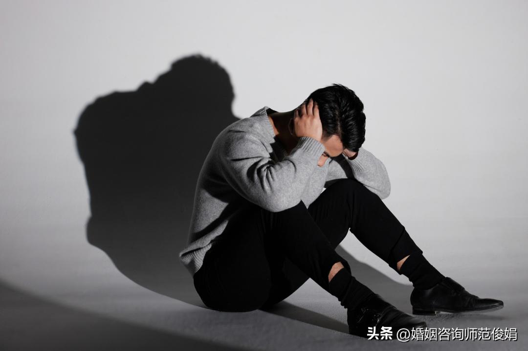 老公逼妻子离婚的心理,男人出轨最怕原配3个心理战术