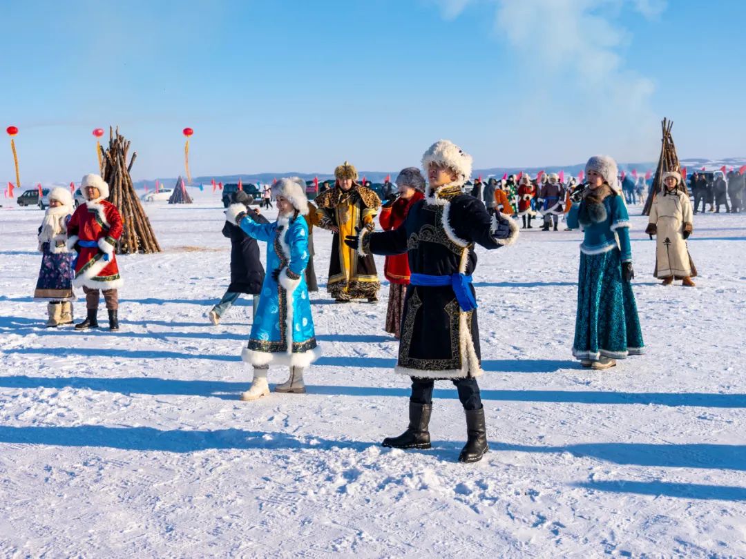 达斡尔打冰火球,呼伦贝尔达斡尔冰钓节