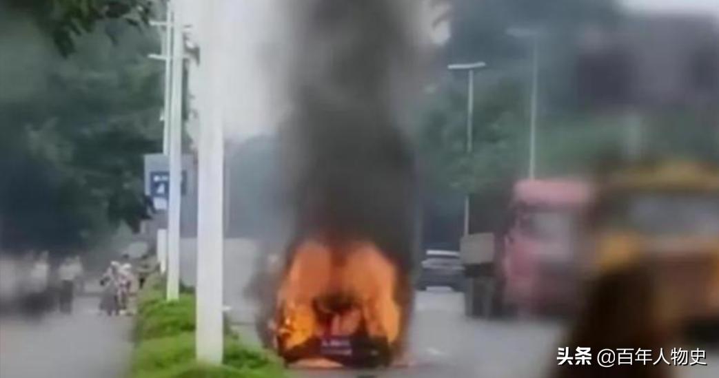 19年,四川20岁女孩遭大火毁容48%烧伤,双臂截肢如今怎么样了?