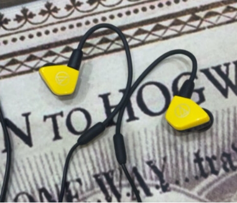 不漏音音质好的头戴式耳机推荐,降噪和音质都好的头戴式耳机推荐