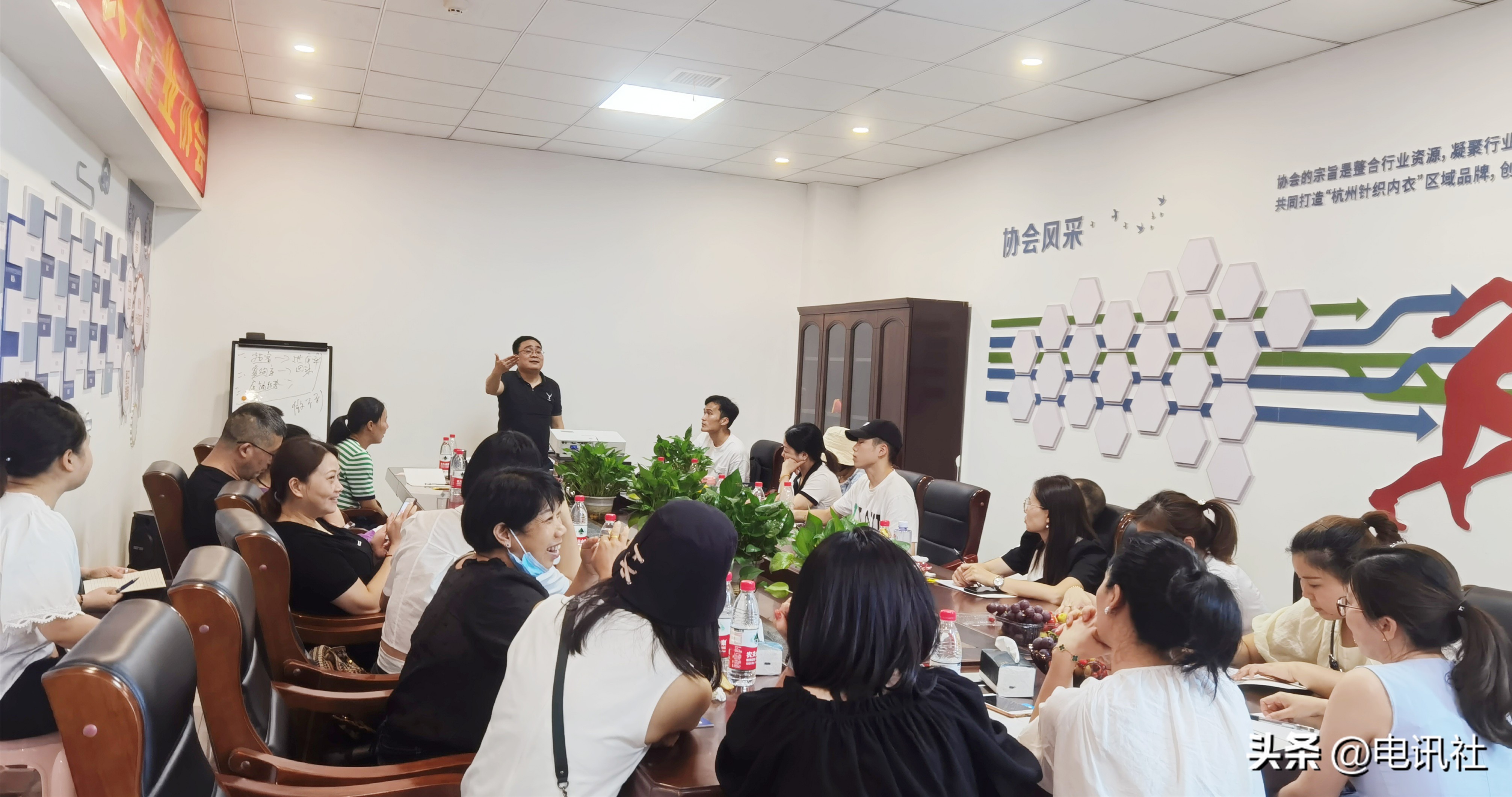 疫情当前电商行业的危与机,疫情下百货业的应对与变革