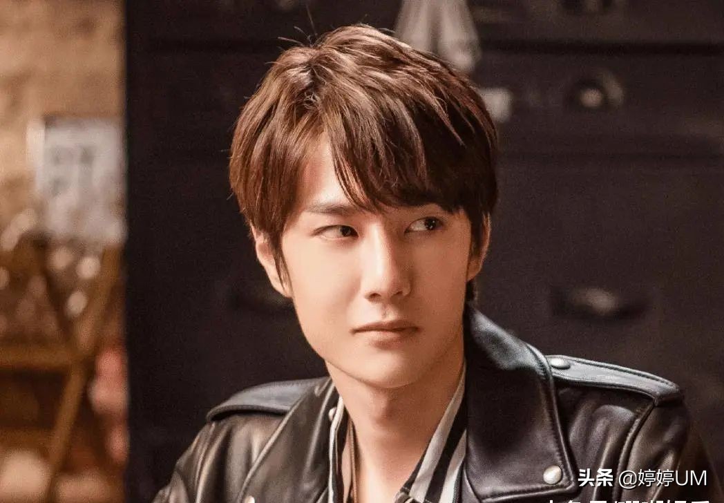 王一博2021壁纸超清全面屏,王一博赵丽颖高清壁纸图片无水印