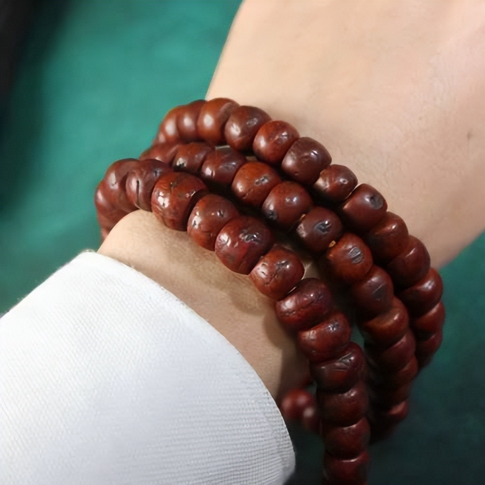 橄榄文玩手串怎么快速包浆,木质文玩手串怎么包浆