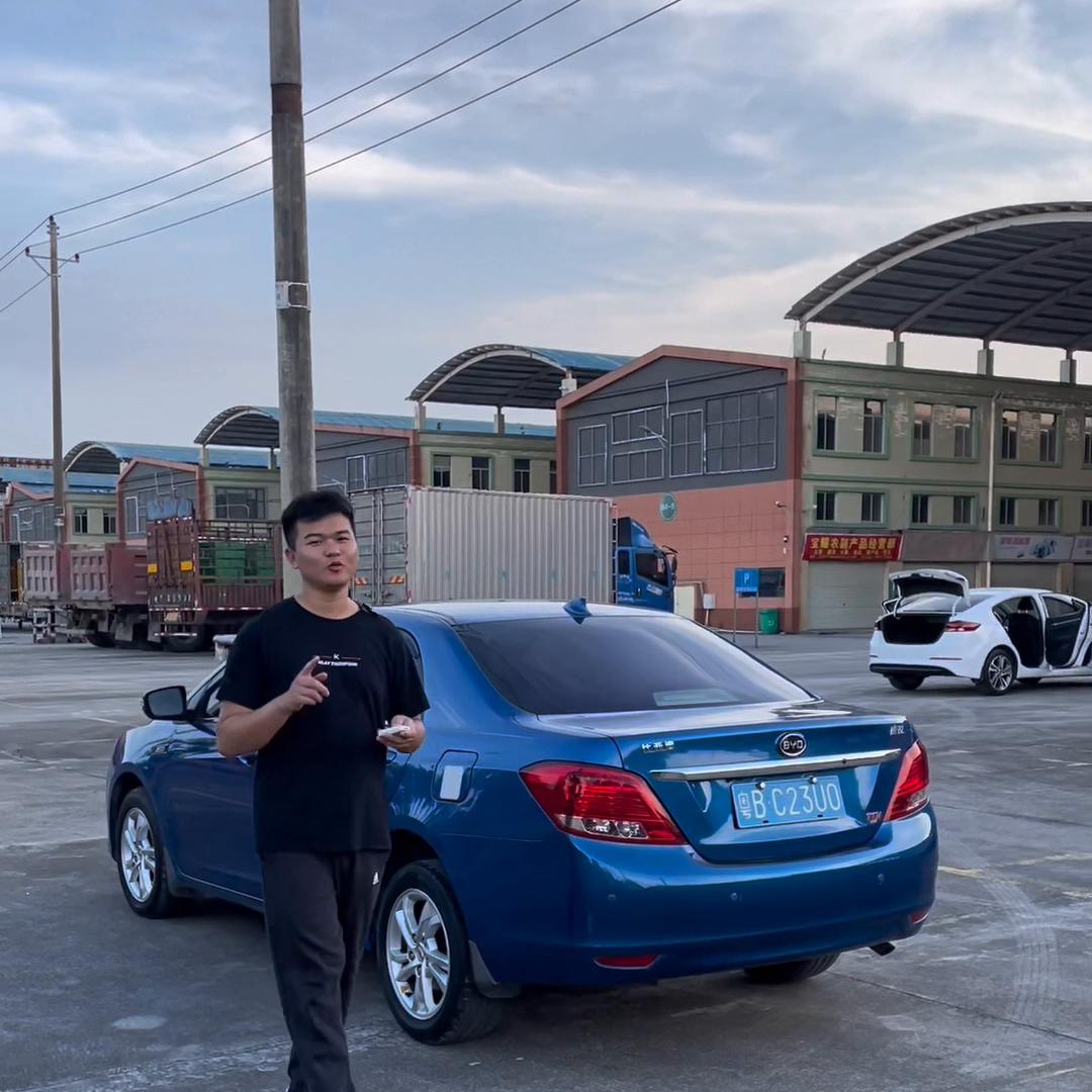 2014比亚迪速锐是什么变速箱,2014款比亚迪速锐按键讲解