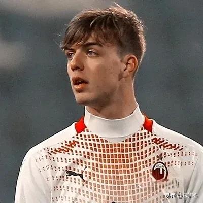 足球诗人贺炜的背景音乐,足球诗人贺炜村超