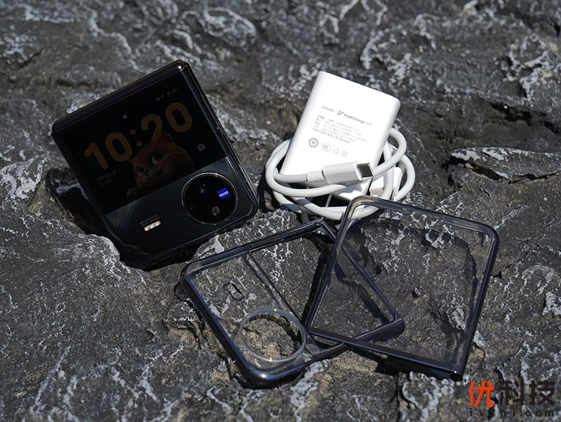 vivozflip颜值天花板,vivoxflip最新深度评测