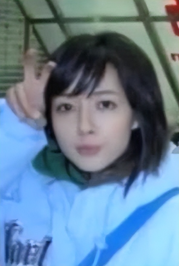 郭碧婷自己选的路跪着也要走完,郭碧婷goyard