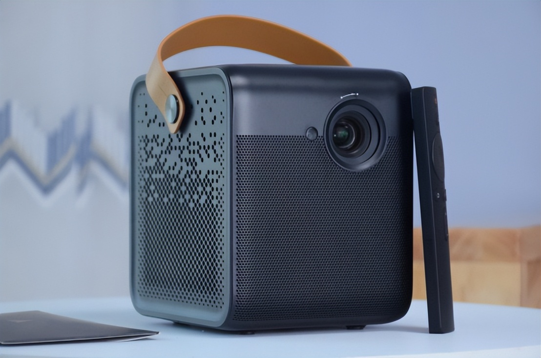 国产投影仪vs品牌投影仪测评,国产便携投影仪品牌排行榜