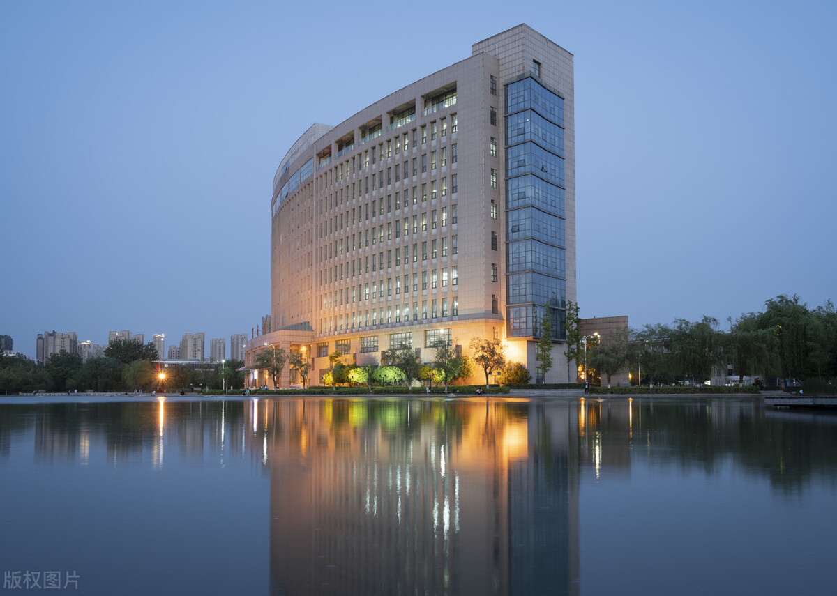 河南最好的大学排行榜前十名,河南省大学排名前十名专业