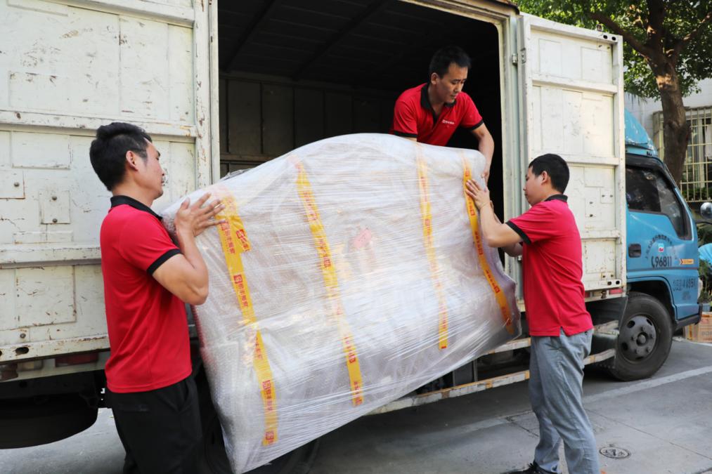 如何对三角钢琴进行拆卸及清理,三角钢琴的搬运技巧