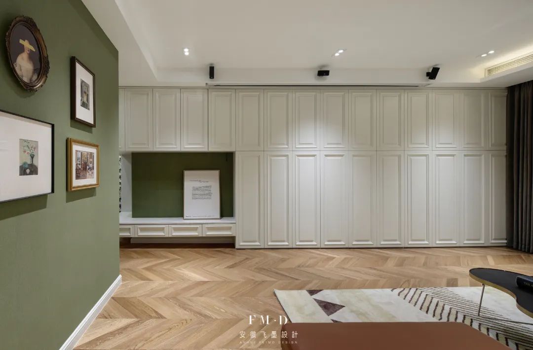 井井有条的收纳,小卧室收纳得井井有条温馨舒适