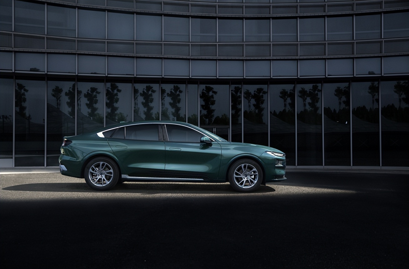 蒙迪欧豪华版1.5t落地价混动二手,大马力蒙迪欧2.0