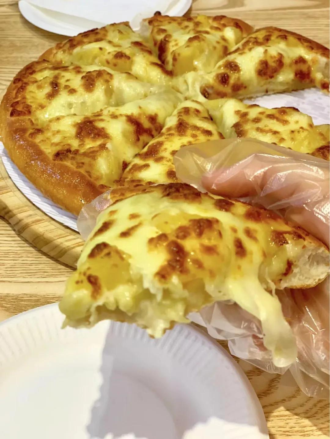 最好吃的榴莲披萨推荐,好吃到停不下来的重磅榴莲披萨