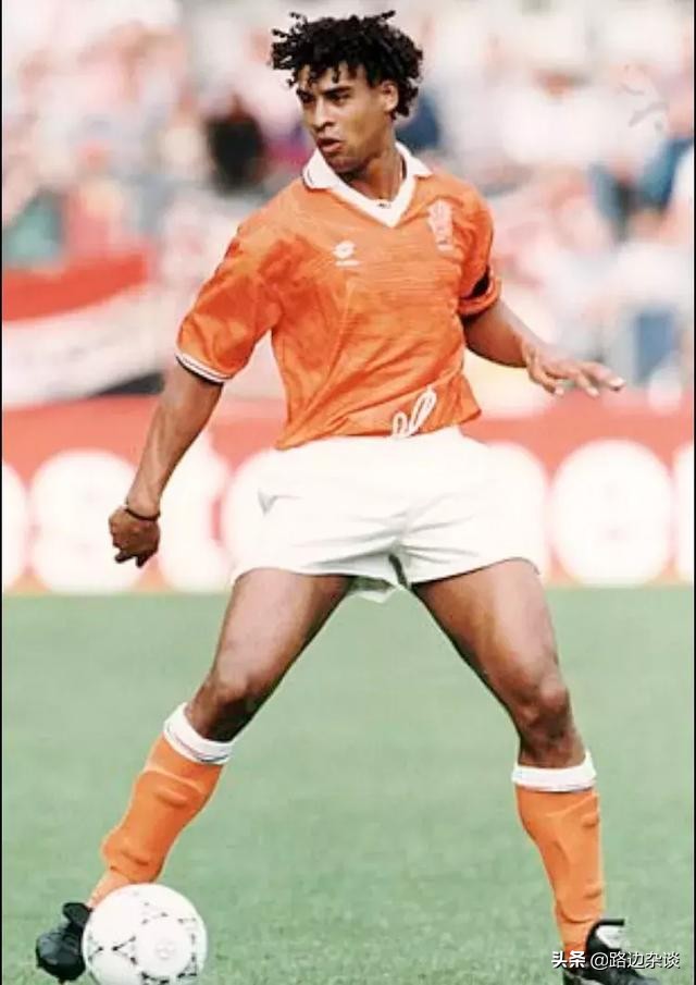 2016年荷兰足球队阵容,荷兰最巅峰世界杯阵容