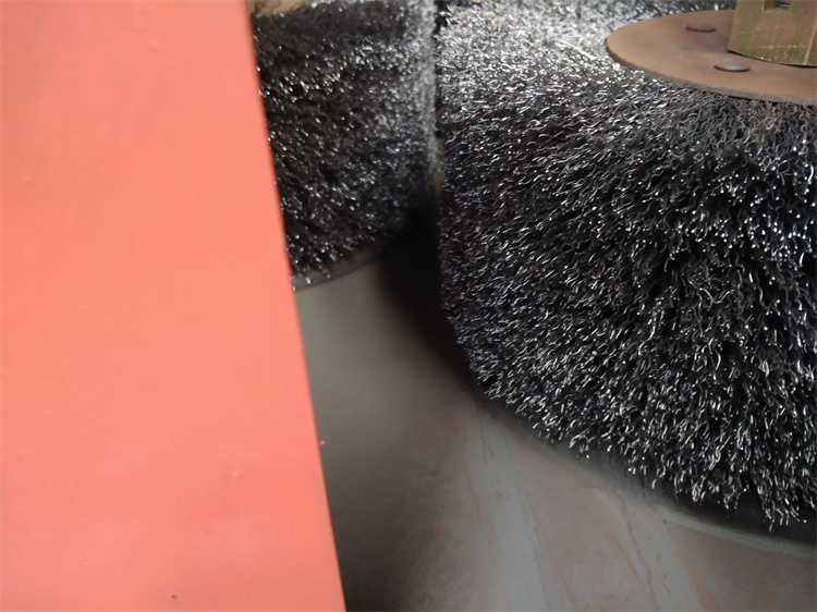 管子除锈机现场视频,全自动钢管内壁除锈