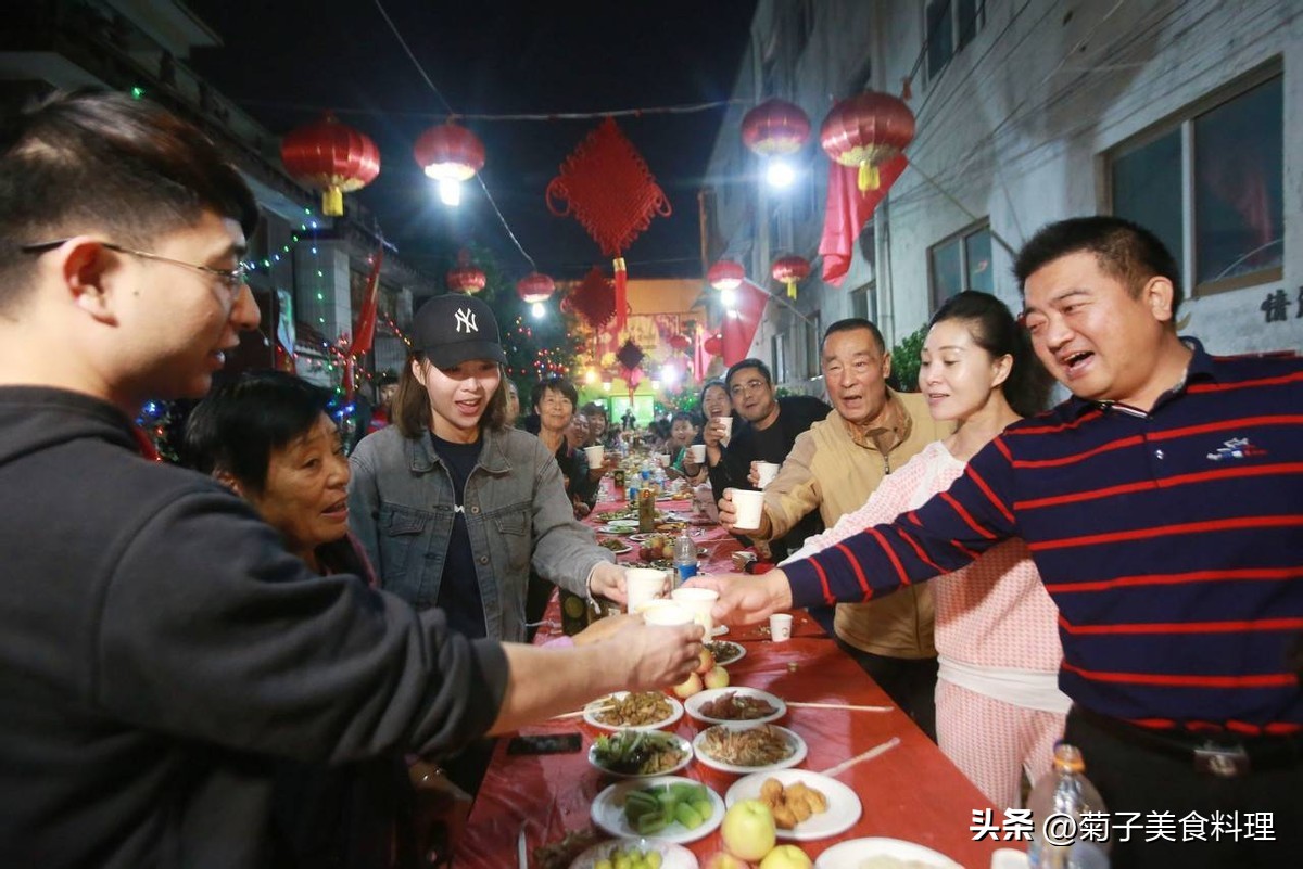 白酒不好喝酒桌上为什么必须喝,白酒没开口只剩半瓶还能喝吗