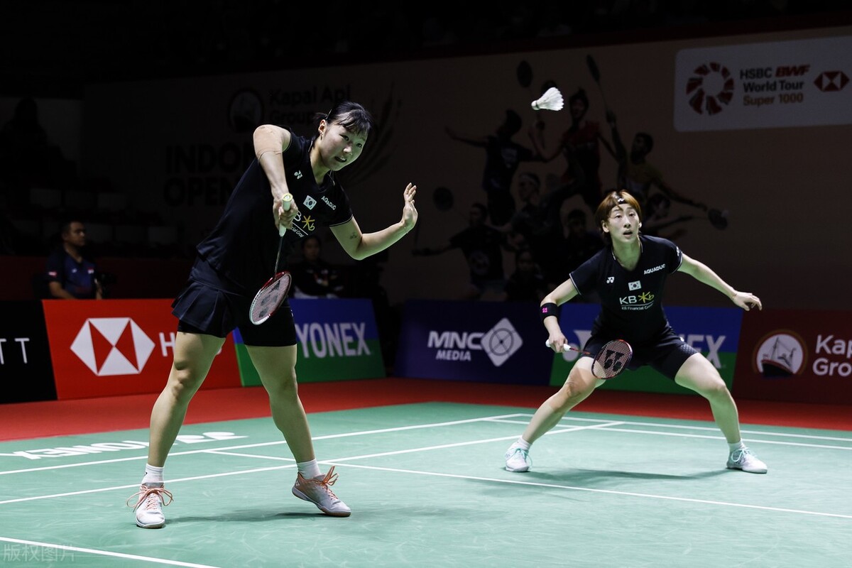 中考体育生特长生录取摸高标准,中考体育特长生单招标准是什么