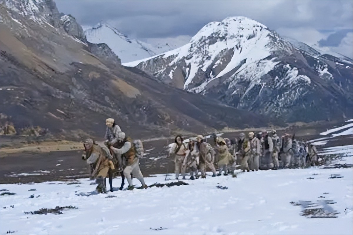 红军长征过草地有什么危险,长征时的草地危机四伏