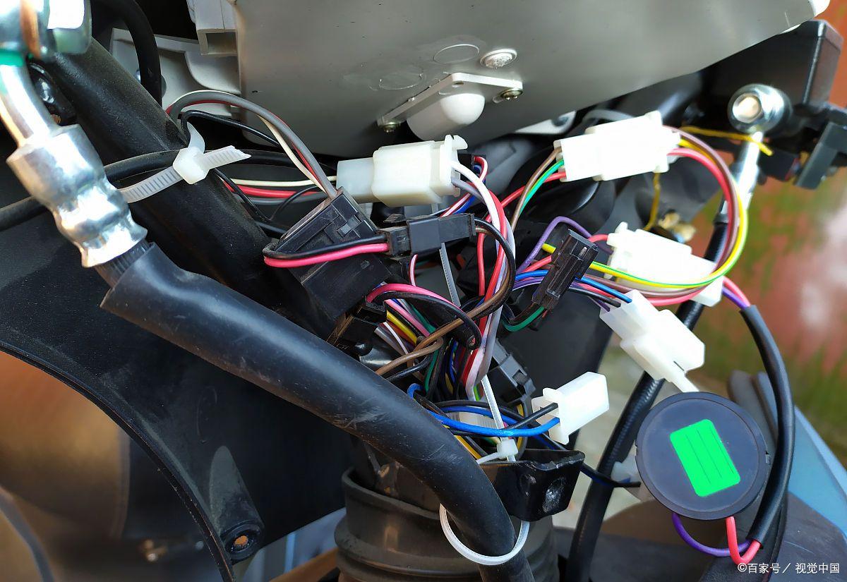 电动车紧急情况没电怎么开门解决,电瓶车突然没电维修技巧