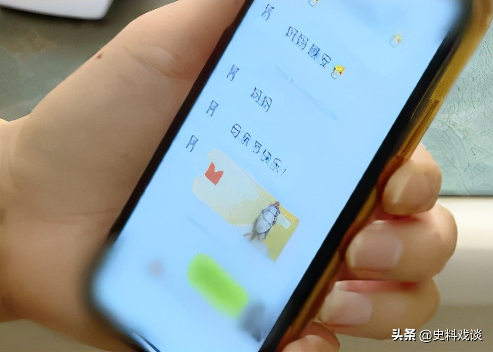 湖南一男子年后返乡和妻子告别,男子外出打工一年偷偷回一次家