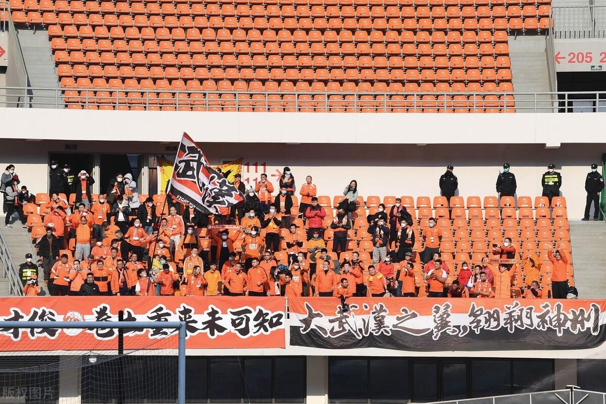 武汉长江俱乐部解散了吗,武汉长江队解散原因分析