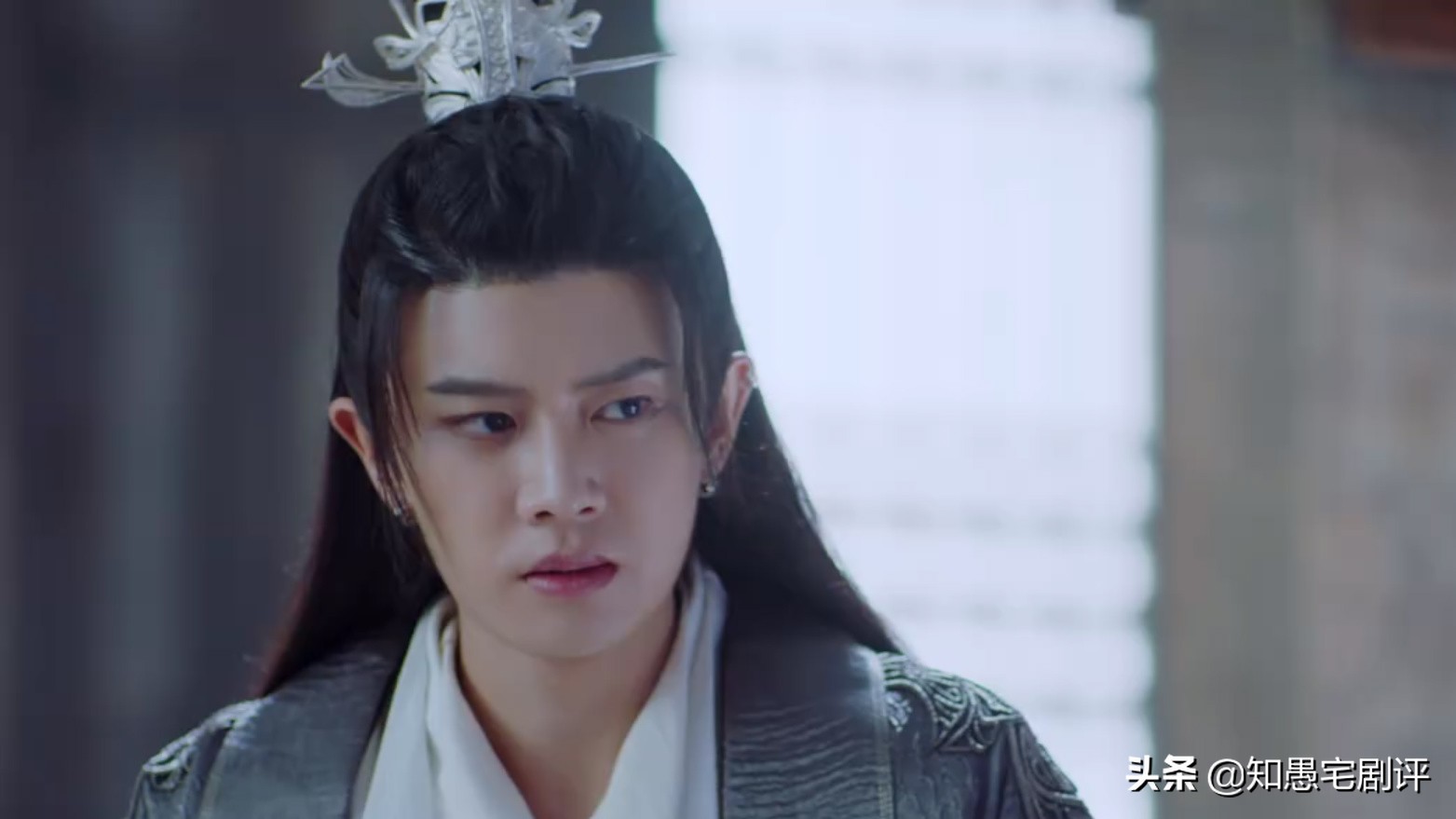 《与君初相识》这个怎么也看不懂的情节，是本剧的最大败笔