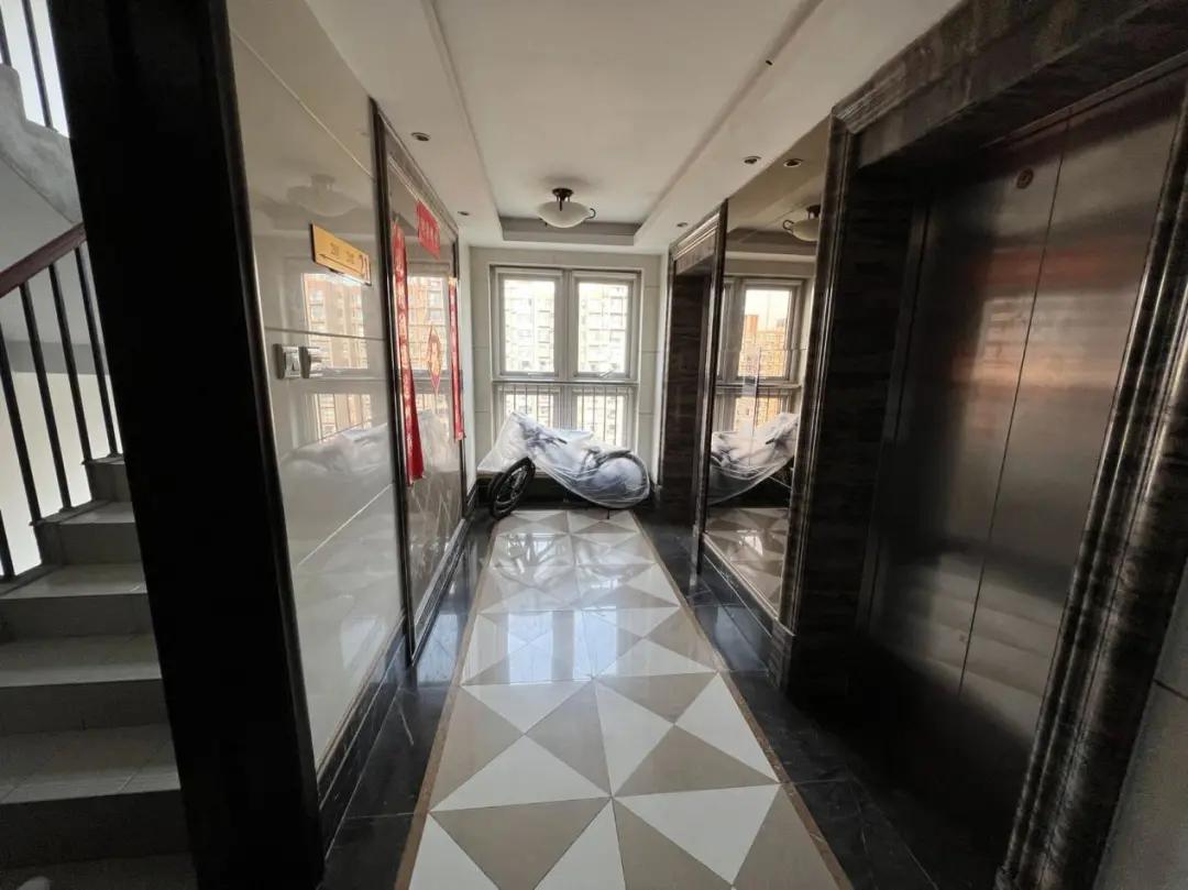 两区交界无地铁的小区涨价了?