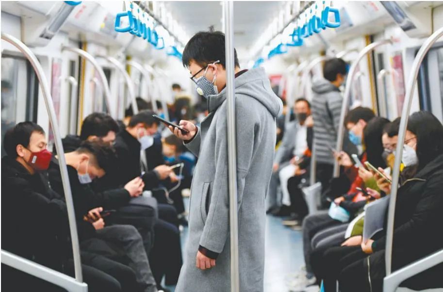 被疫情偷走的这两年故事,被疫情偷走的青春话题