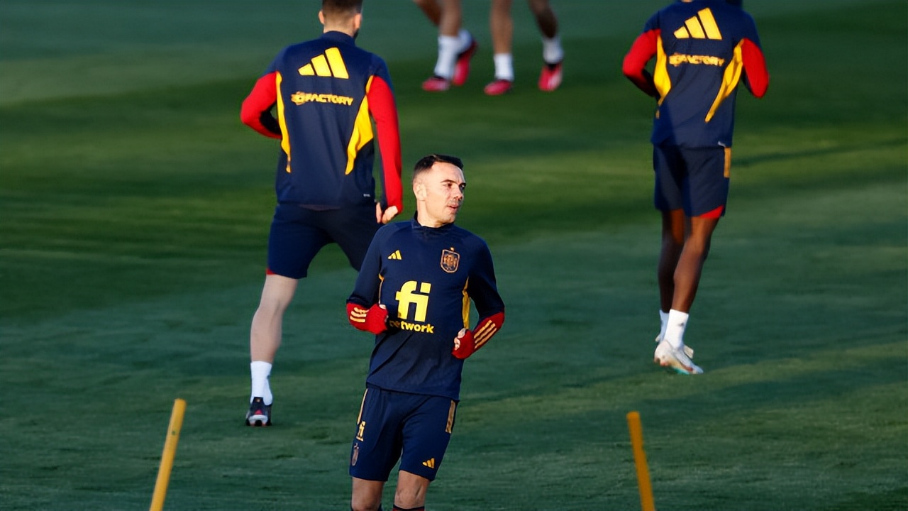 诸强换血“新人”当道淬火欧预赛谁将拿到职业生涯的攀云梯？