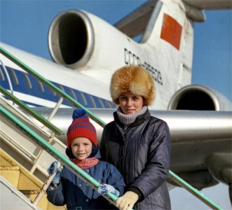 1981年苏联飞机失事幸存者,苏联飞机坠落真实事件