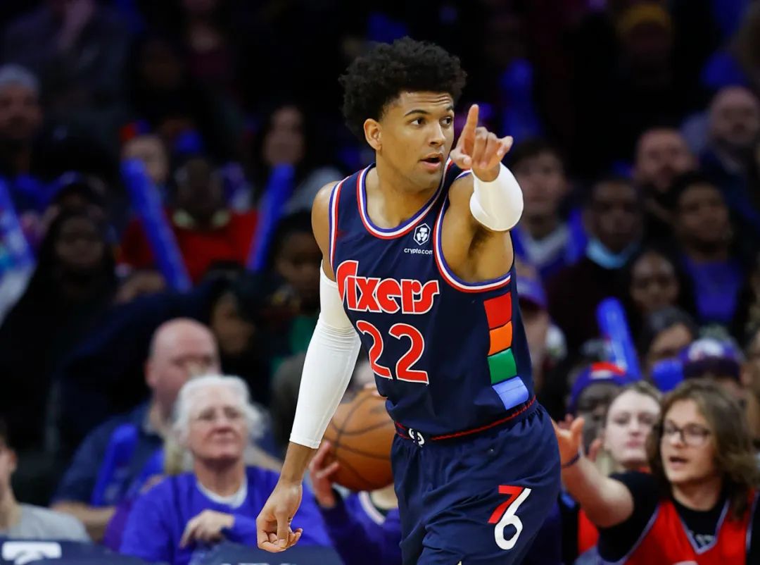 恩比德如今还强了吗,恩比德称感觉有必要奉献一切