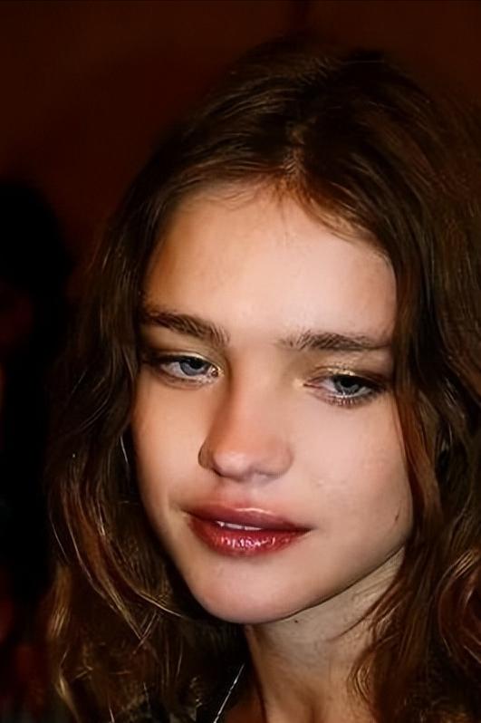 LV太子妃-名模水果娜