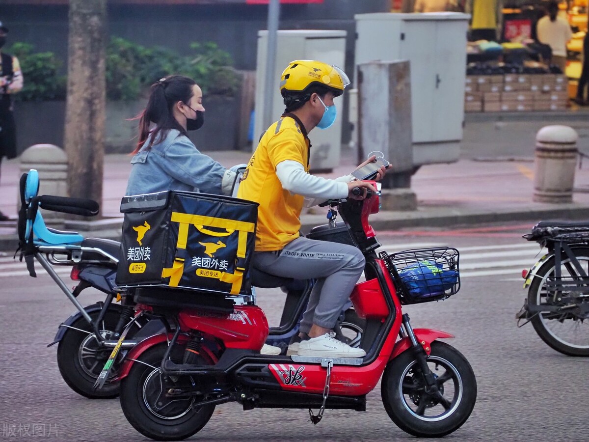 锂电池铅酸电池石墨烯电池的区别,小牛g400t锂电池和石墨烯铅酸区别