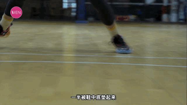 音速10球鞋上脚测评,音速10樱花粉篮球鞋测评