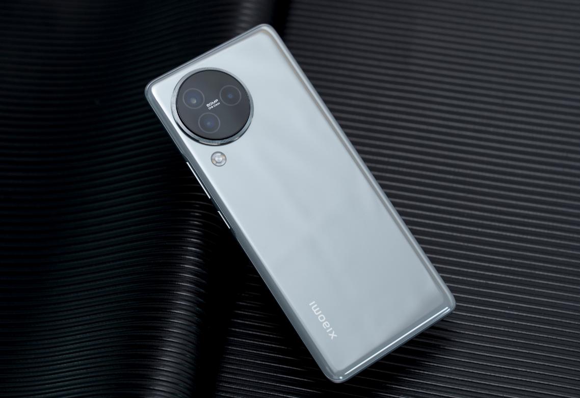 现在小米手机最值得入手的一款,小米手机现在哪一款比较值得入手