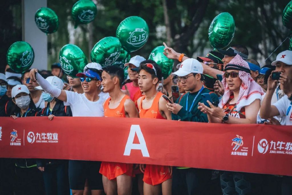银川破马拉松中国纪录,银川夺冠