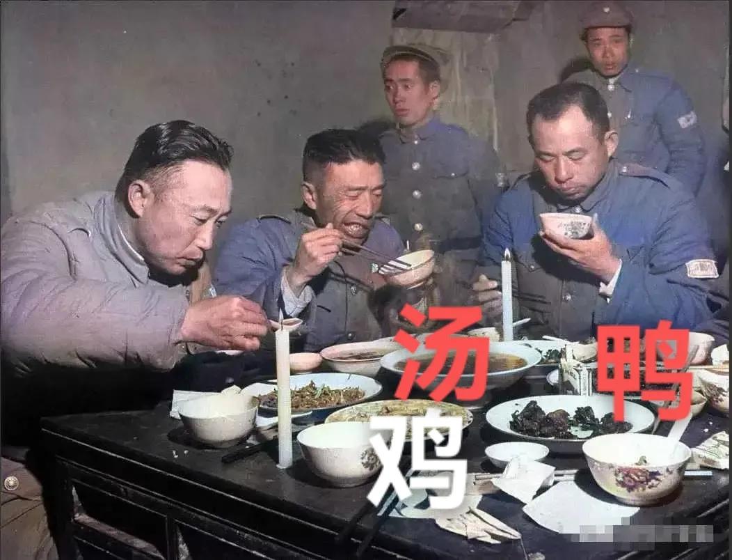 李弥吃饭照片,李弥儿吃饭图片