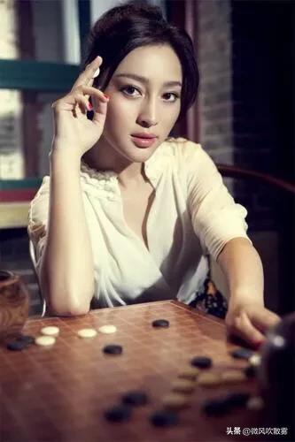 足球宝贝明星身材,足球明星高清写真