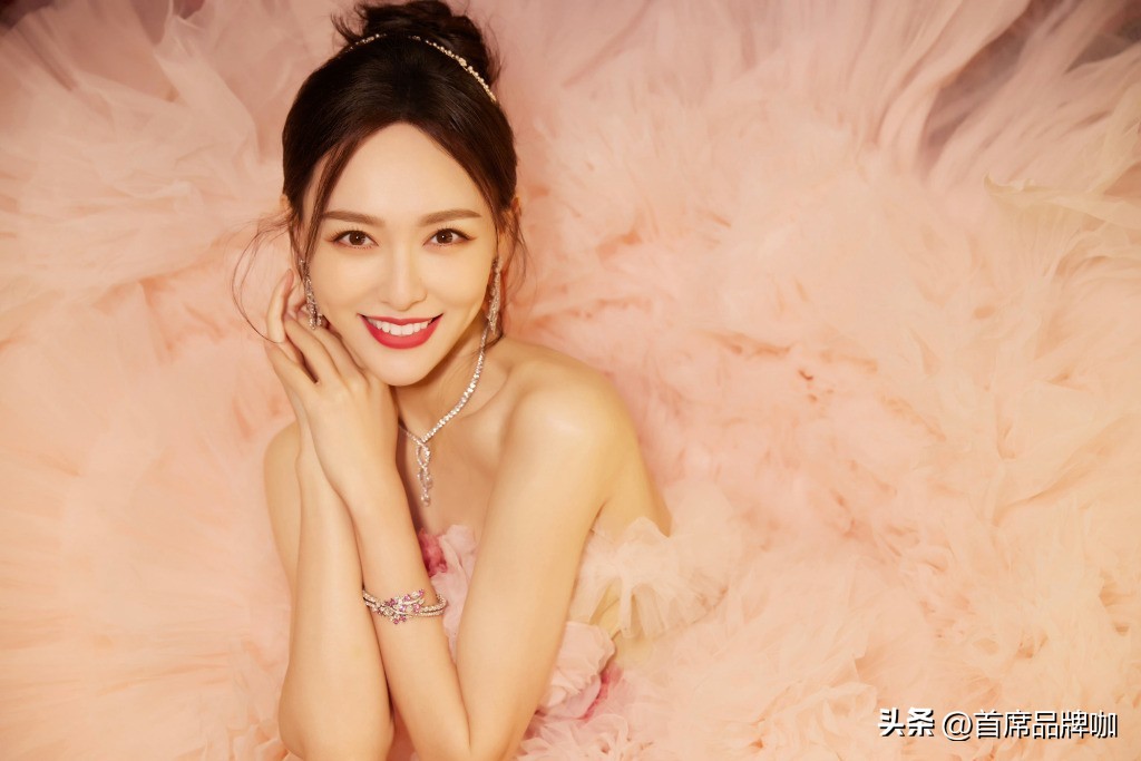 这一次，唐嫣的整容真相被她闺蜜揭开了！