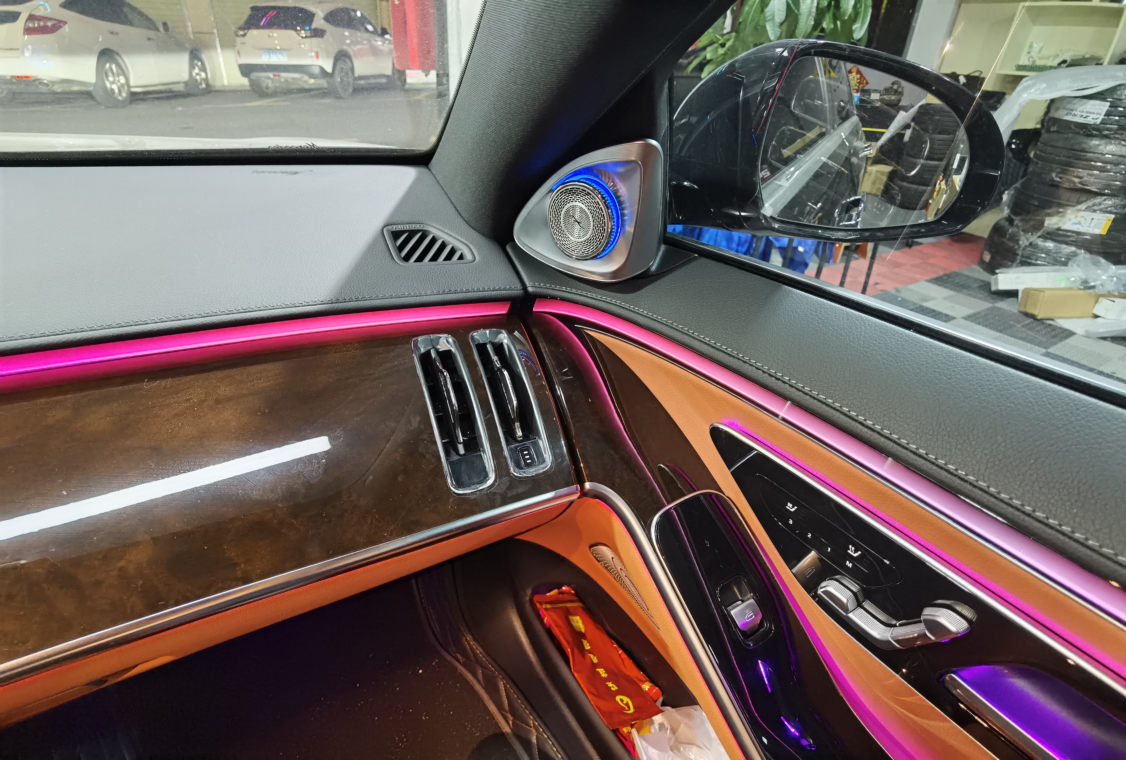 奔驰s升级前后排通风,奔驰s级通风加热