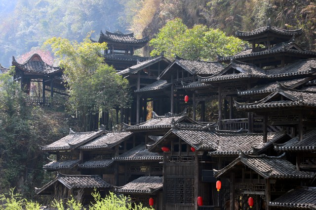 民族特色文化的发展趋势,56个民族里面文化最齐全的有哪些