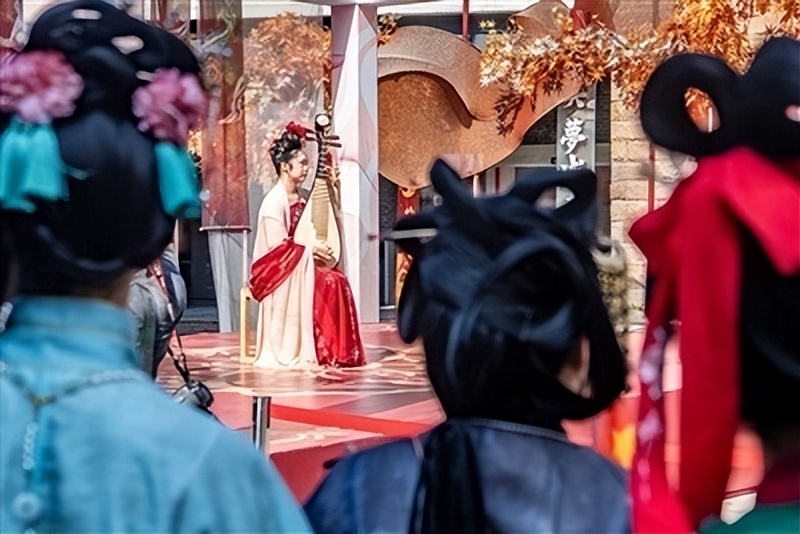 00后的年轻人的消费观念,00后喜欢消费什么