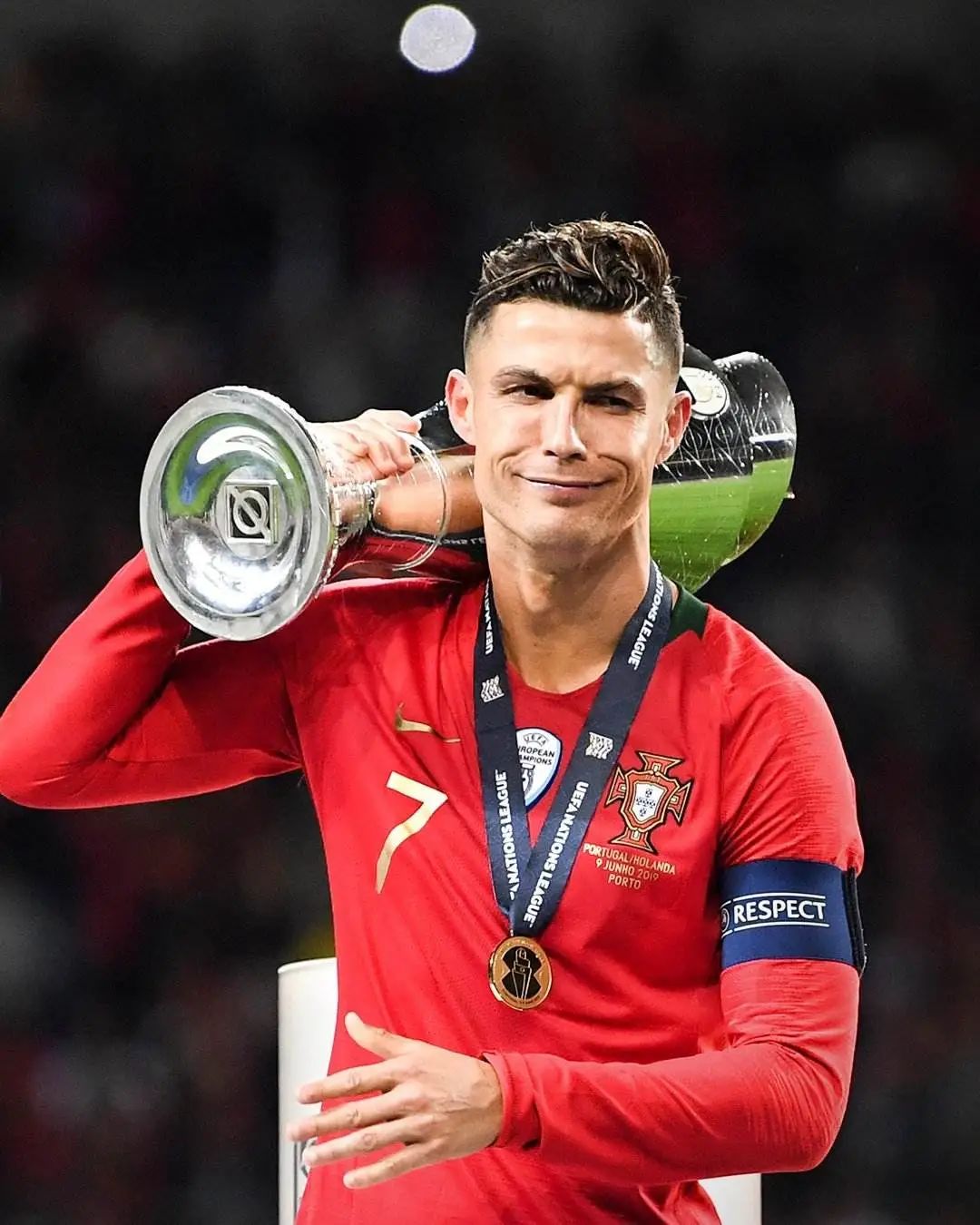 c罗躺赢欧洲杯,c罗欧洲杯躺赢