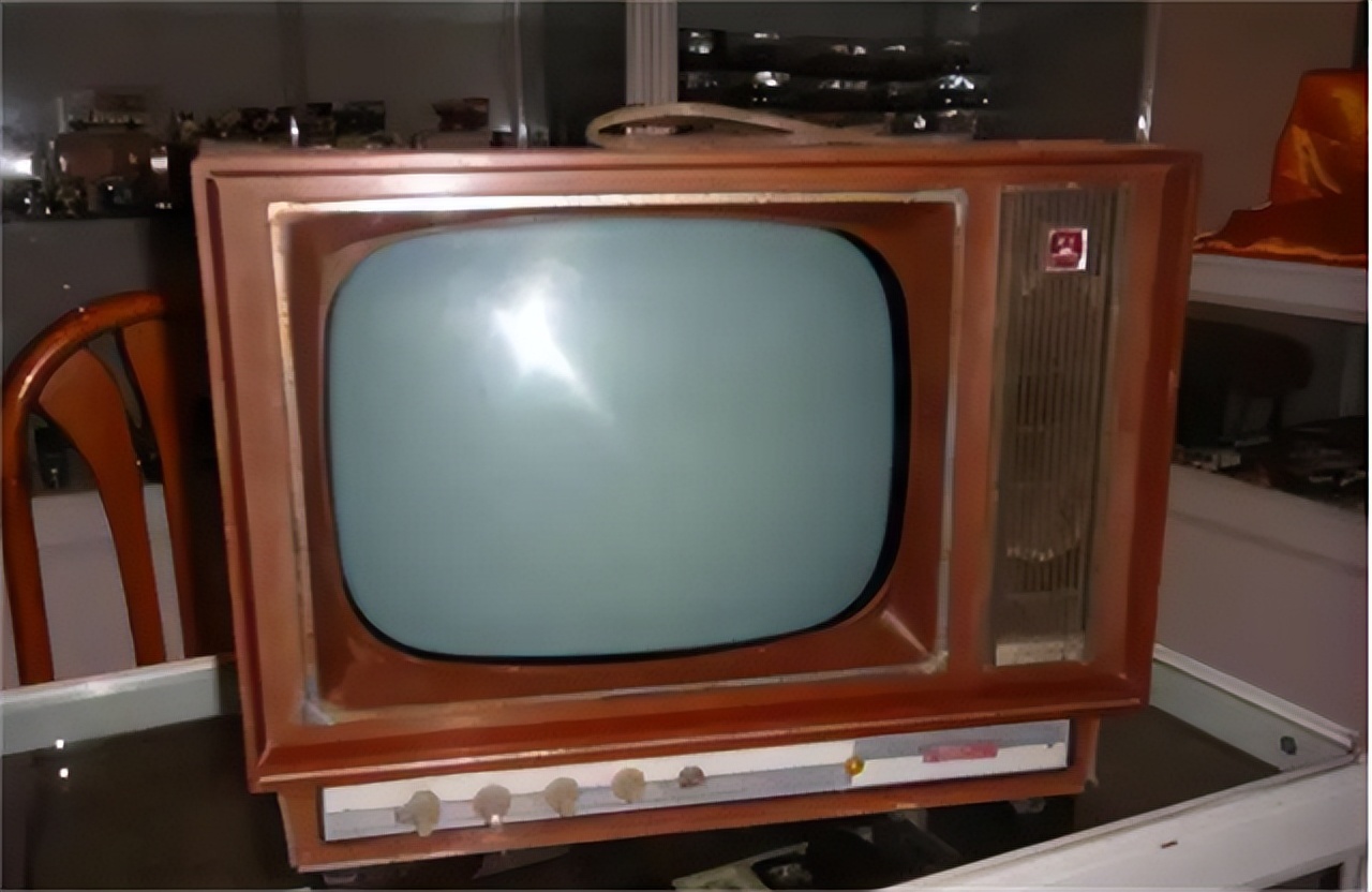 毛*东泽**时代的十大名牌，太珍贵了，你用过几种？