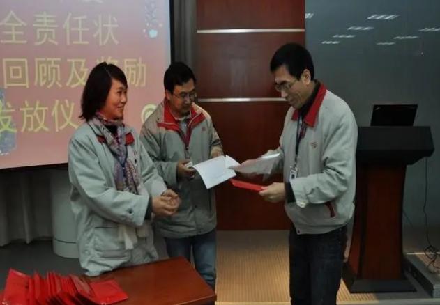 江苏女首富第一名,身价千亿的中国女首富