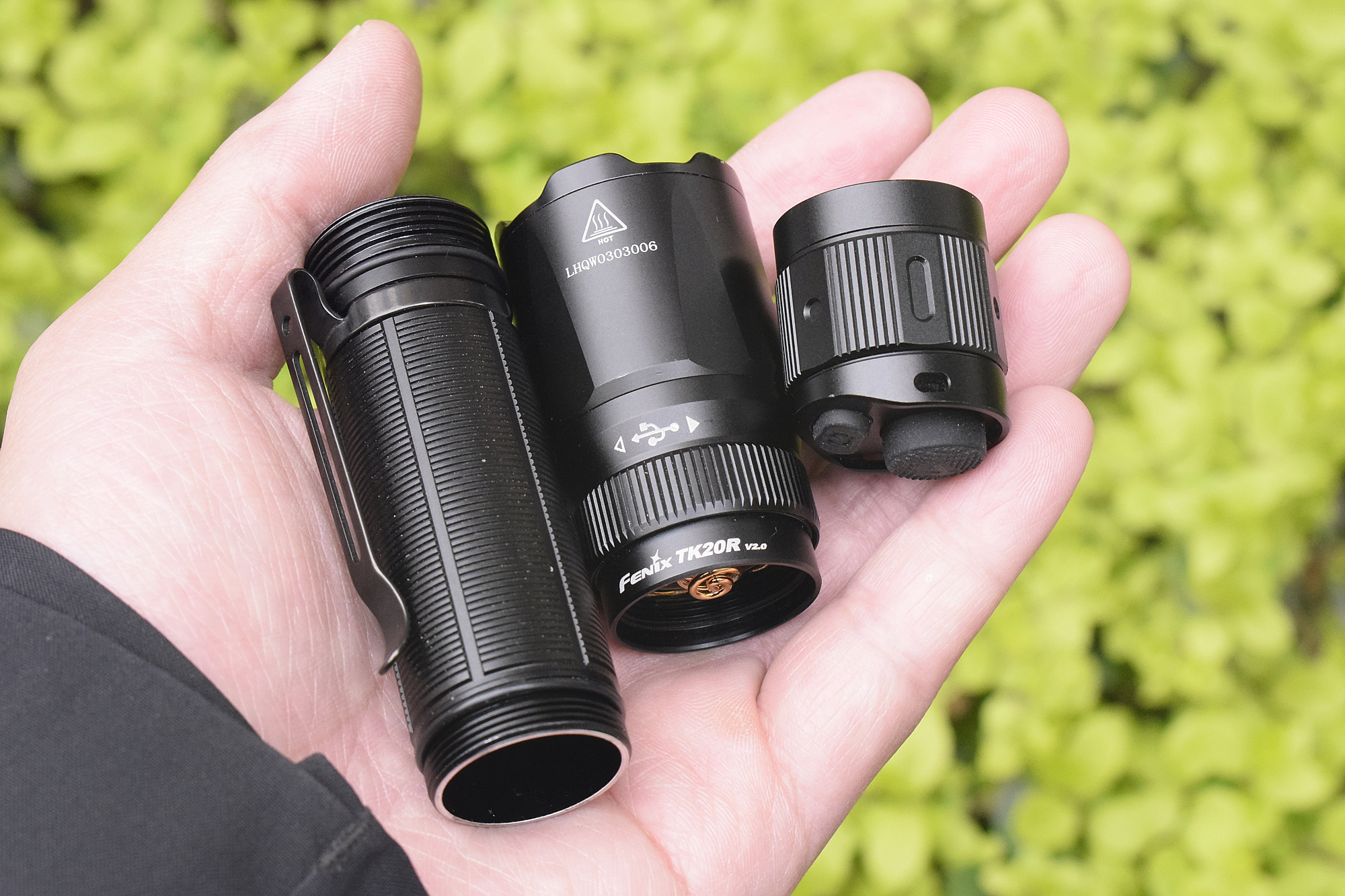 性能强悍再升级，Fenix菲尼克斯TK20RV2.0战术手电体验