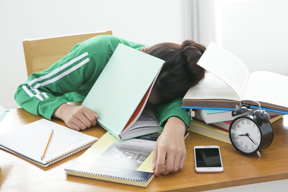 43岁的慕兰保姆,保姆慕兰月薪一万深圳打工