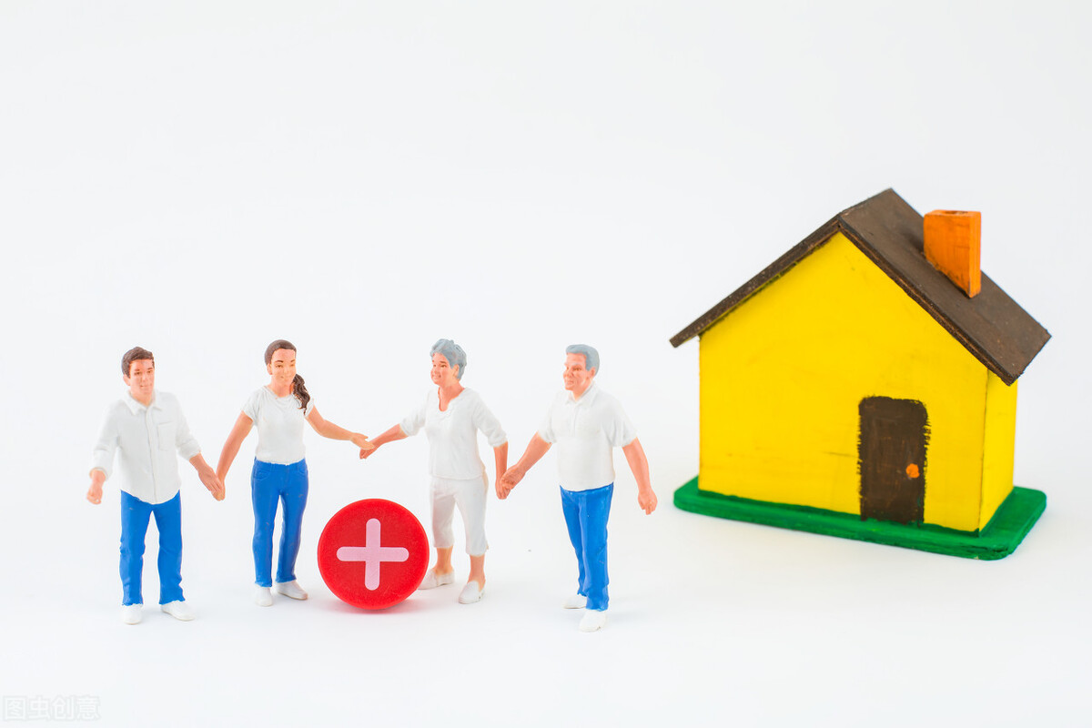 “雅威百合”患乳腺癌花费百万离世，13个化疗是否属于过分治疗